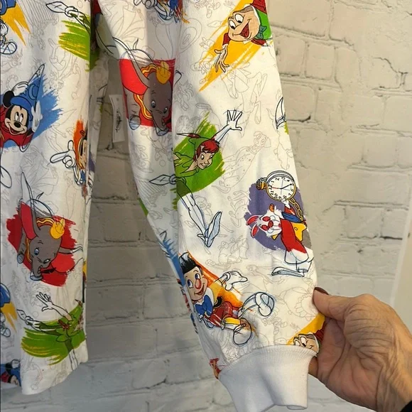 Disney Authentic Character Print Sweatshirt New - Picture 6 of 11